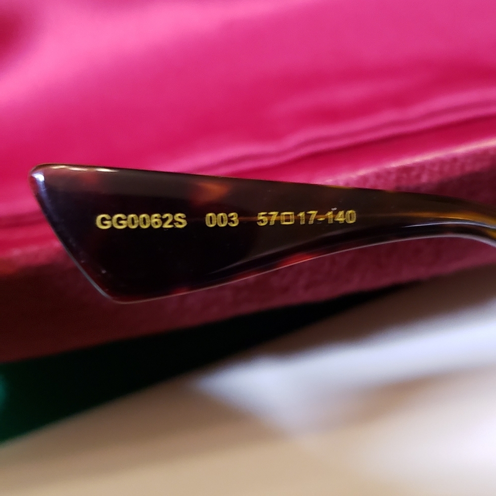 Authentic W/COA GUCCI Grey Gradient Aviator Unisex Sunglasses GG0062S 003 57 - Picture 5 of 8
